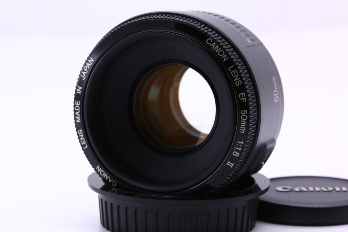 【未使用級美品】Canon キヤノン EF 50mm F1.8 II #11924_画像1