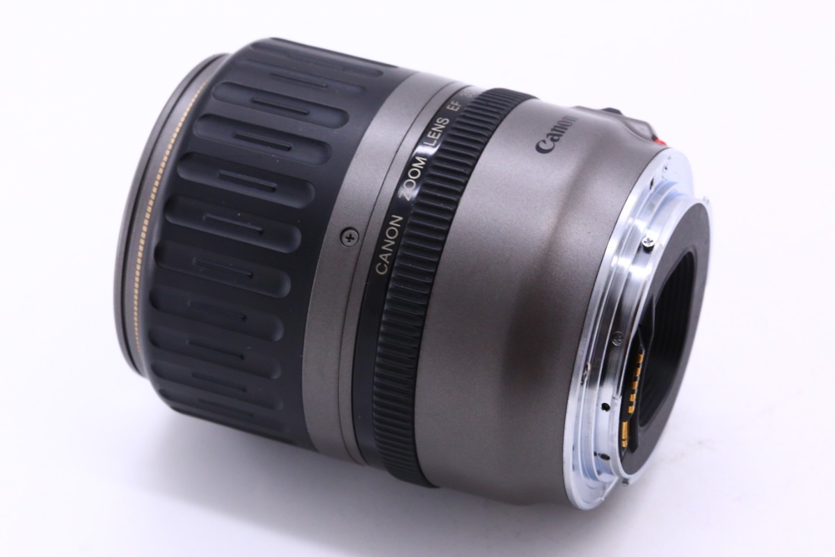 【超美品】 キヤノン CANON EF 35-135mm F4-5.6 USM シルバー 記念モデル #12011_画像8