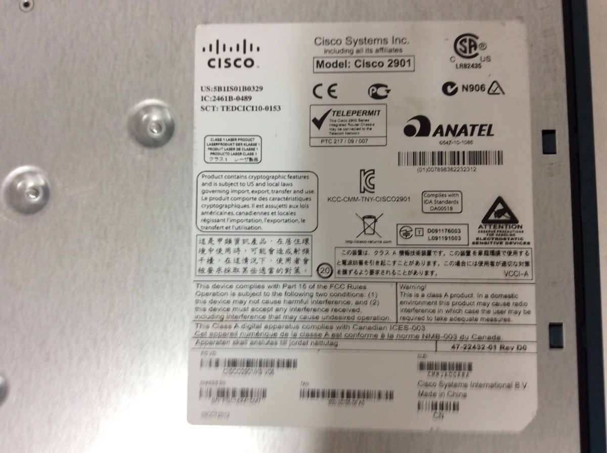 初期化済み CISCO CISCO2901/K9 Cisco2900シリーズ サービス統合型ルーター 搭載OS Version 15.5(3)M5の画像6