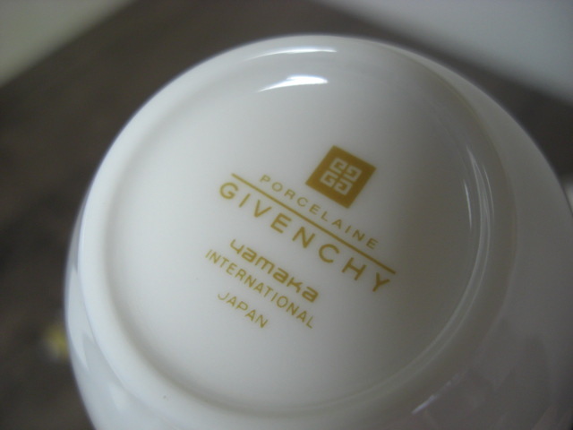 ◆GIVENCHY/ジバンシー◆カップ＆ソーサー◆2客セット◆ゴールドスプーン付属◆未使用品◆_画像5