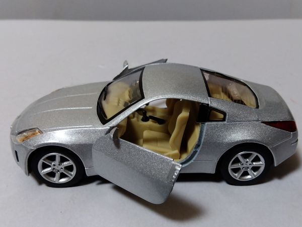 ★日産　フェアレディ350Z　　　　　1/34キンスマート★_画像3