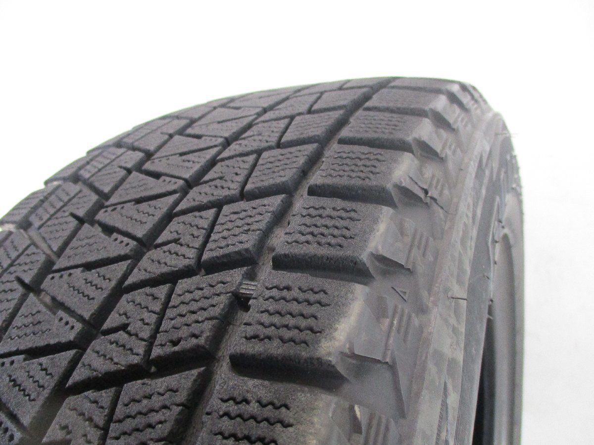 ■中古タイヤ■　235/60R18 107Q BRIDGESTONE BLIZZAK DM-V1 RAV4 CR-V トリビュート等 ４WD 冬タイヤ スタッドレス 激安　送料無料 B345_送料無料