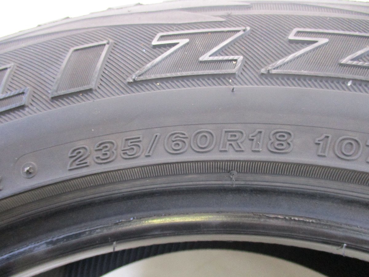 ■中古タイヤ■　235/60R18 107Q BRIDGESTONE BLIZZAK DM-V1 RAV4 CR-V トリビュート等 ４WD 冬タイヤ スタッドレス 激安　送料無料 B345_235/60R18 107Q