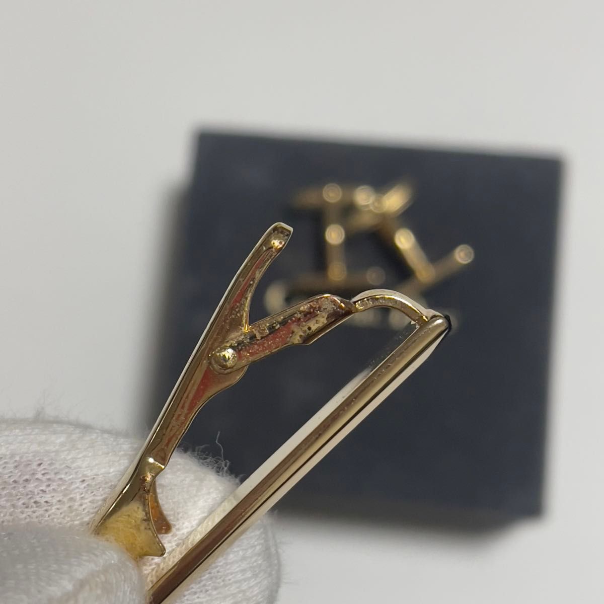 Christian Dior ネクタイピン カフス セット ブランドロゴ Christian Dior ネクタイピン カフス セット ブランドロゴ