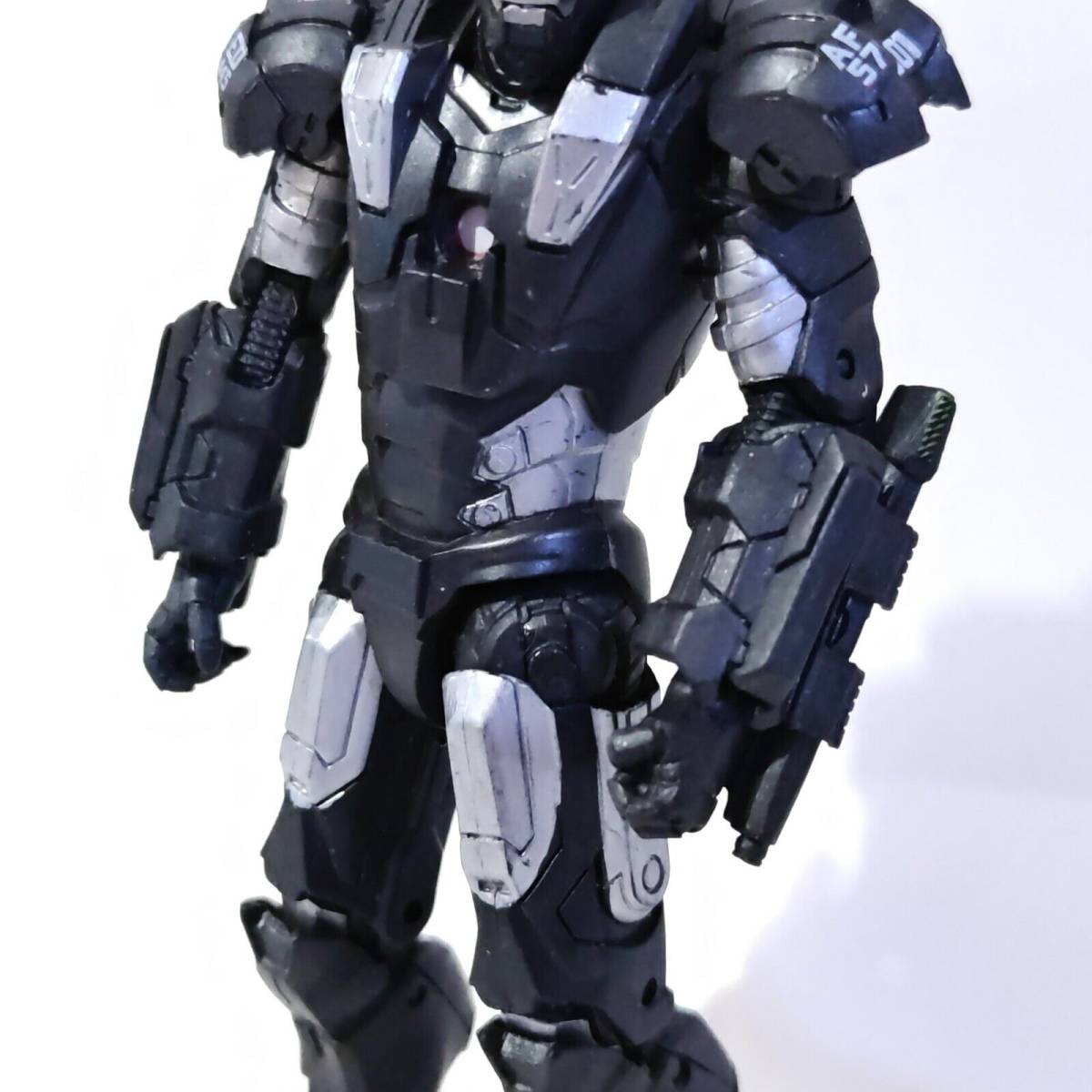 Iron Man “War Machine” Action Comic 2010 SuperHero Figure 7” Action figure 海外 即決