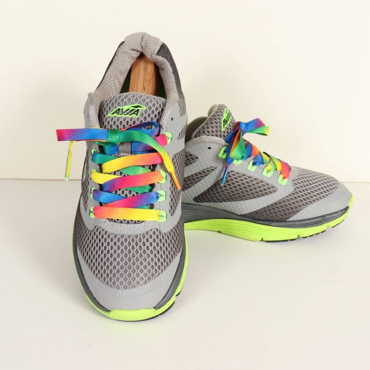 アヴィア Cantilever メンズ Athletic Training Sneakers グレー メッシュ Fluorescent Size 9 海外 即決