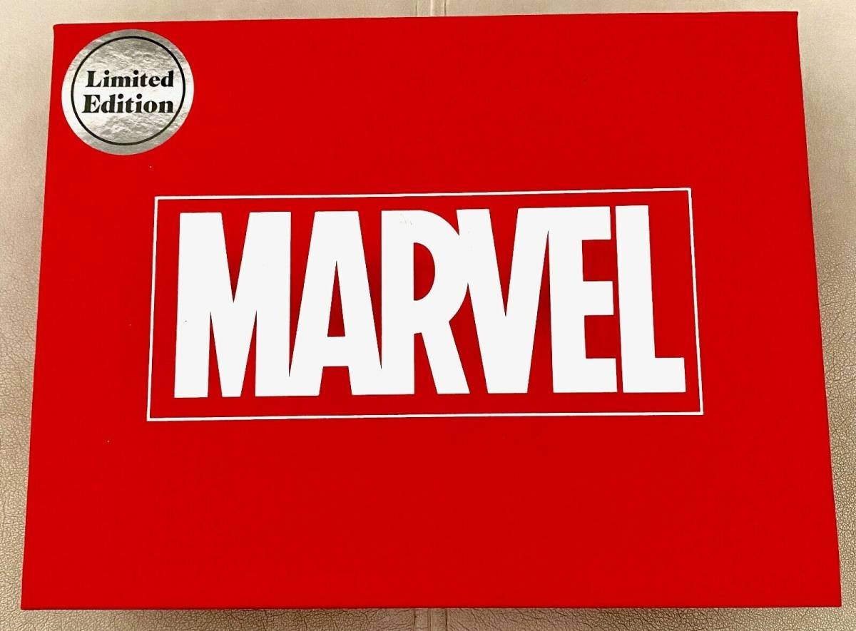WEB限定】 New 2017 Disney D23 Expo Marvel Captain America Shield Boxed Pin LE  50 海外 即決
