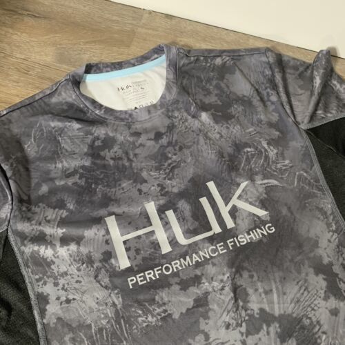 2024経典の Huk Fishing Shirt Small 海外 即決 海外商品購入代行