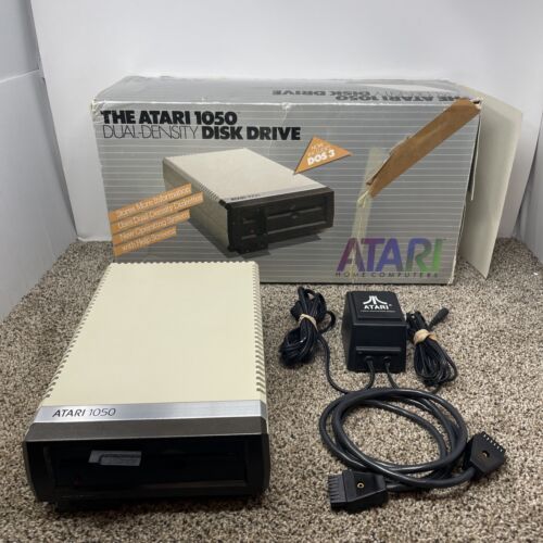 Atari 1050 5.25" Floppy Disk Drive Tested/Working (w/Power & Data cables) In Box 海外 即決