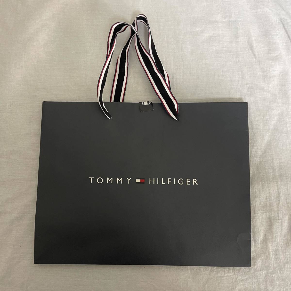  Tommy Hilfiger standard with logo shopa- small size shop sack seal crack equipped Tommy Hilfiger regular goods 