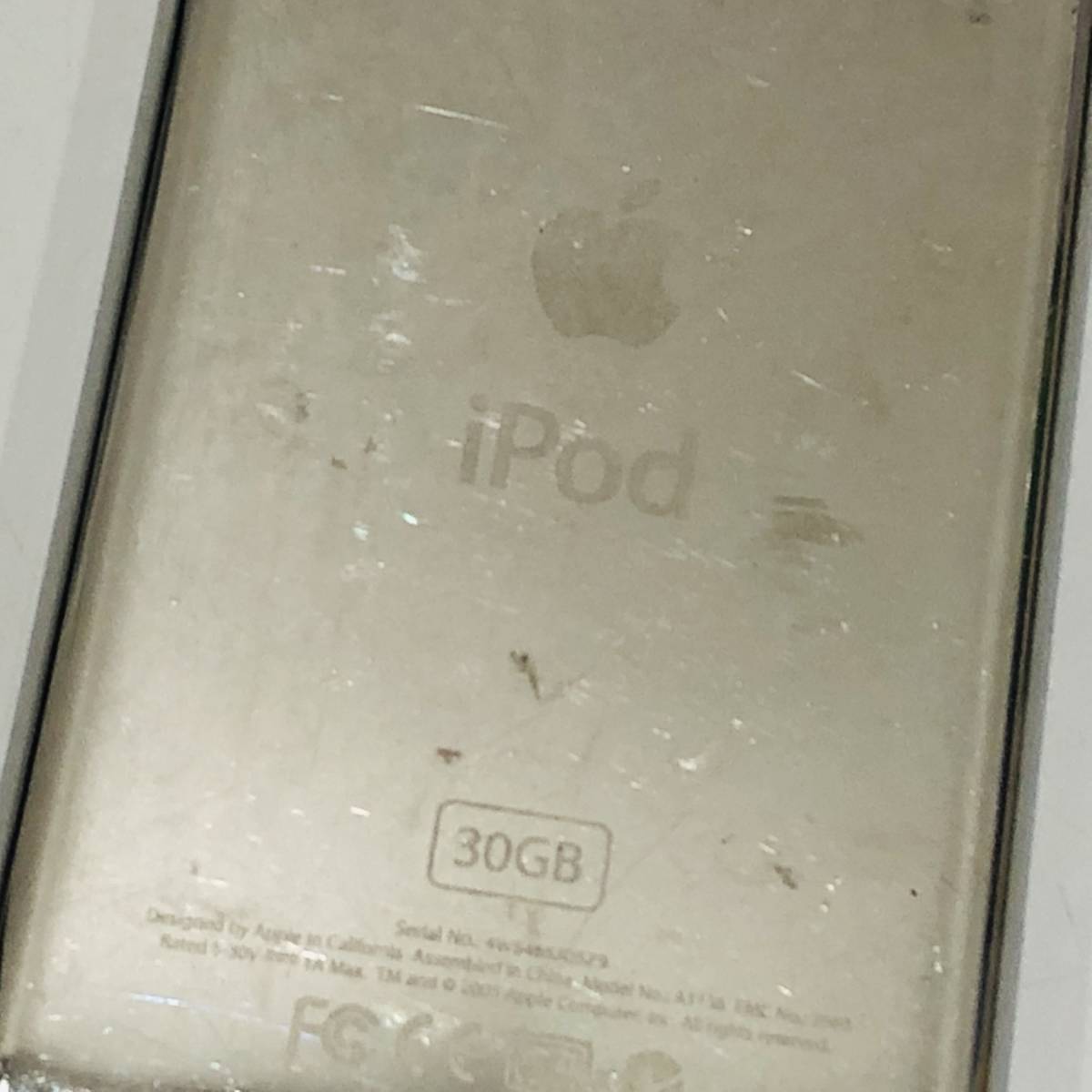 ●動作品 アップル A1136 30GB iPod classic Apple 第5世代 アイポッドクラシック 音楽 再生 N643_画像4