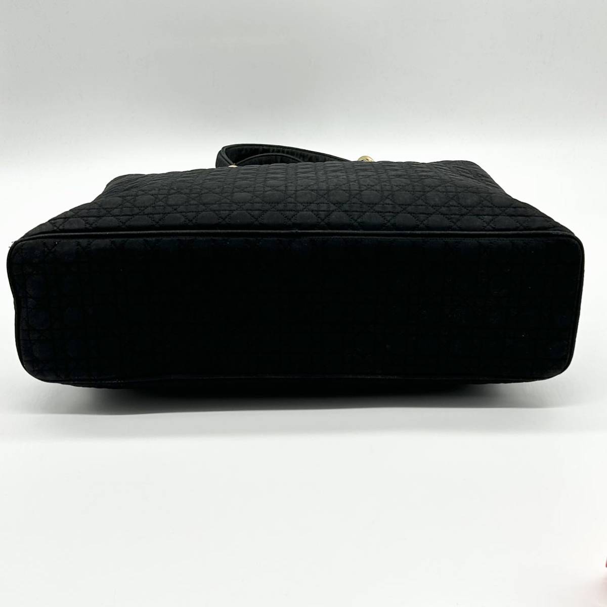 ●高級●Christian Dior クリスチャンディオール カナージュ 大容量 トートバッグ ハンド ビジネス 鞄 かばん　肩掛け可 A4可 キルティング_画像6