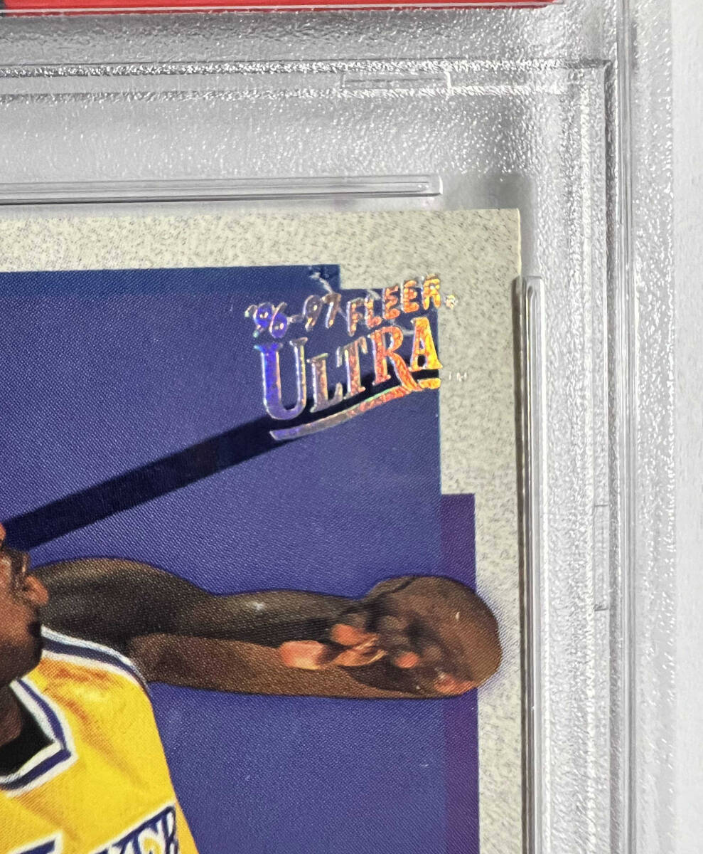 1996 FLEER ULTRA KOBE BRYANT RC Rookie ＃266 PSA9(MINT) コービー・ブライアント レイカーズ ルーキーカードの画像3