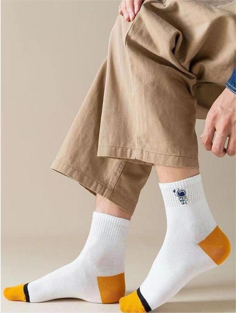 宇宙人柄　蒸れない　メンズソックス socks-m07-c10 スニーカーソックス　ミドル丈　くるぶし靴下 抗菌　吸汗防臭　綿　高品質_画像2