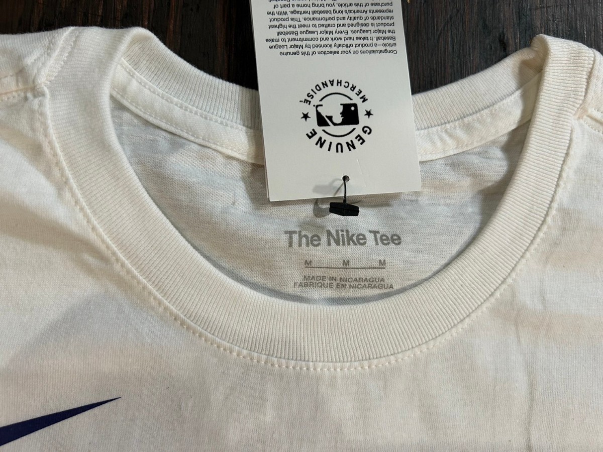 MLB公式品 #4ナイキ製　大谷翔平　ドジャース　Ｔシャツ　ホームカラーの白　Ｍサイズ　普通の男性着られます。_画像3