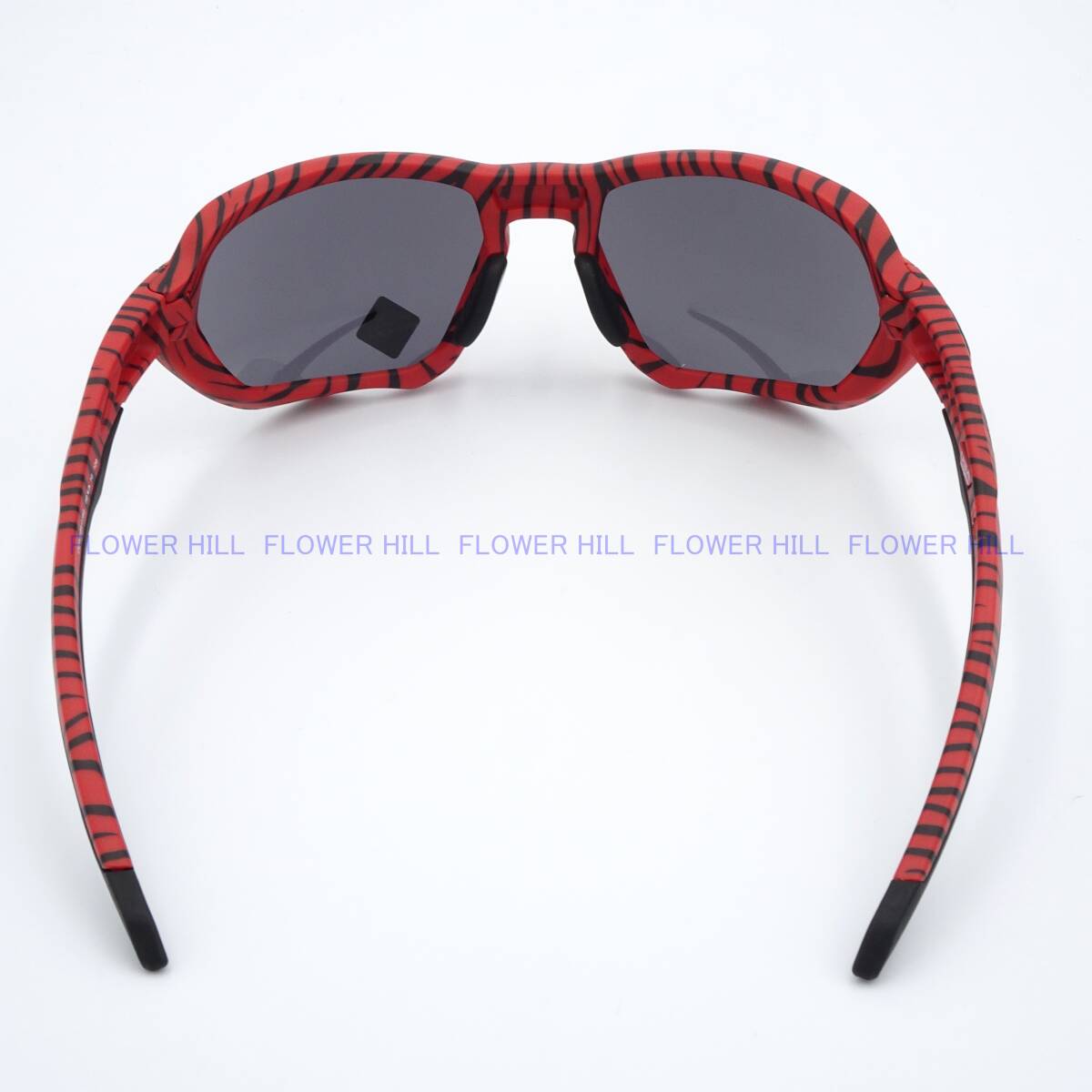 【新品・送料無料】 オークリー OAKLEY サングラス プラズマ PLAZMA レッドタイガー 限定 PRIZM BLACK OO9019A-0759 アジアンフィット_画像4