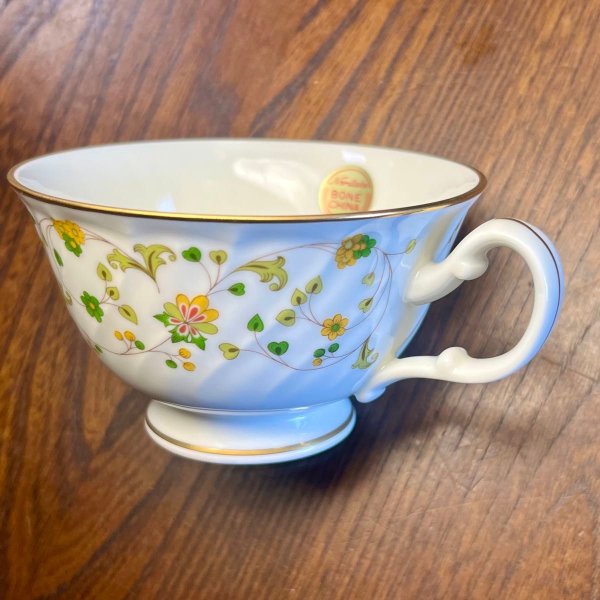 ノリタケ ボーンチャイナ スタジオコレクション カップソーサー ノリタケ ボーンチャイナ スタジオコレクション カップソーサー