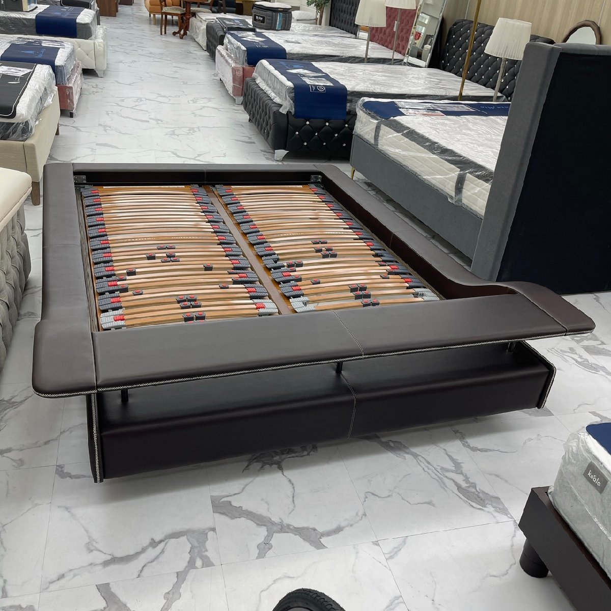 名古屋引取り限定※(カリモク家具 karimoku)ワイドダブルベッド 名古屋引取り限定※(カリモク家具 karimoku)ワイドダブルベッド