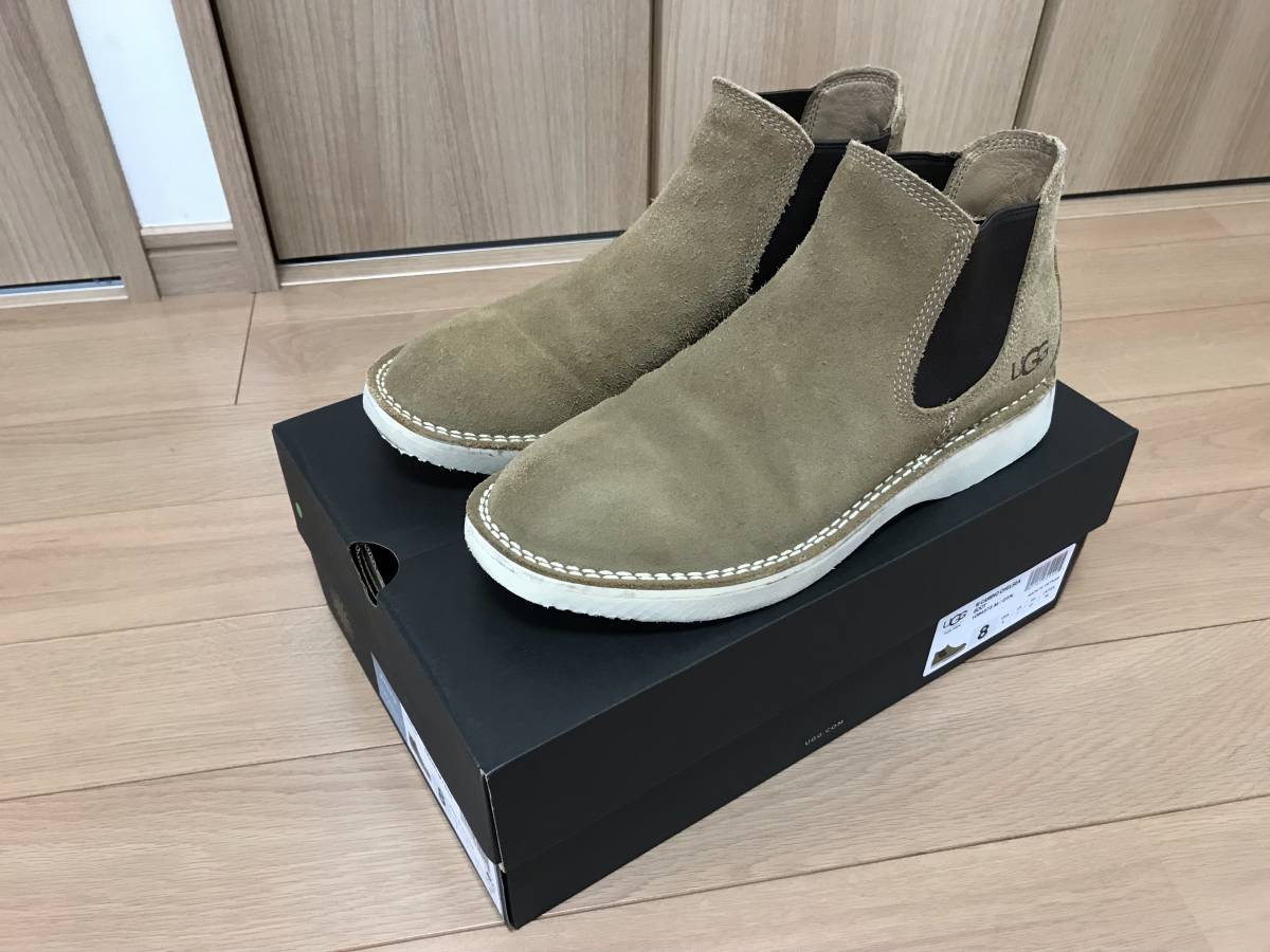 ugg camino chelsea boot