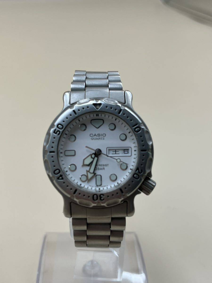 CASIO カシオ QUARTZ クォーツ MD-705C メンズ アナログ 腕時計 カレンダー ホワイト 文字盤 メタルベルト 170696_画像1