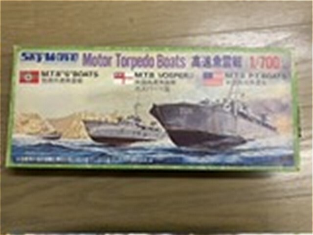 スカイウェーブシリーズ　1/700　高速魚雷艇　哨戒魚雷艇　　未使用品！_画像1