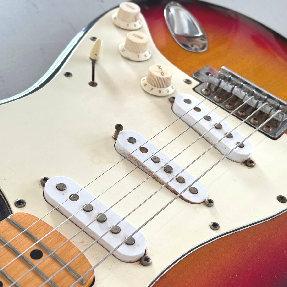 ◆ グレコ Greco エレキギター ストラトキャスターモデル SE500 ジャンク 1978年製 日本製 ブラウン 楽器 本体 弦楽器 バンド 音楽_画像4