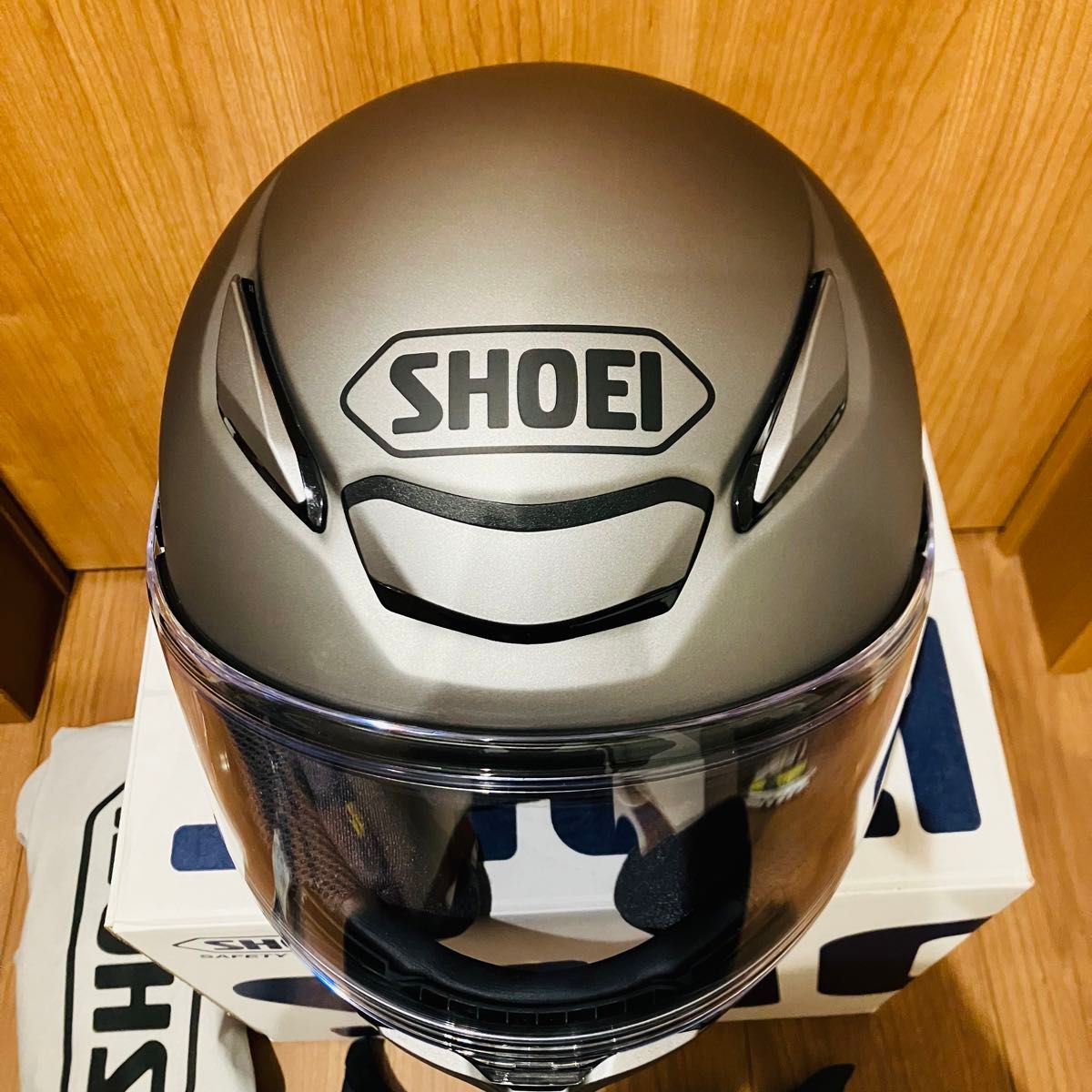 美品 SHOEI Z-8 マットディープグレー XL 新品未使用ダーク 美品 SHOEI Z-8 マットディープグレー XL 新品未使用ダーク