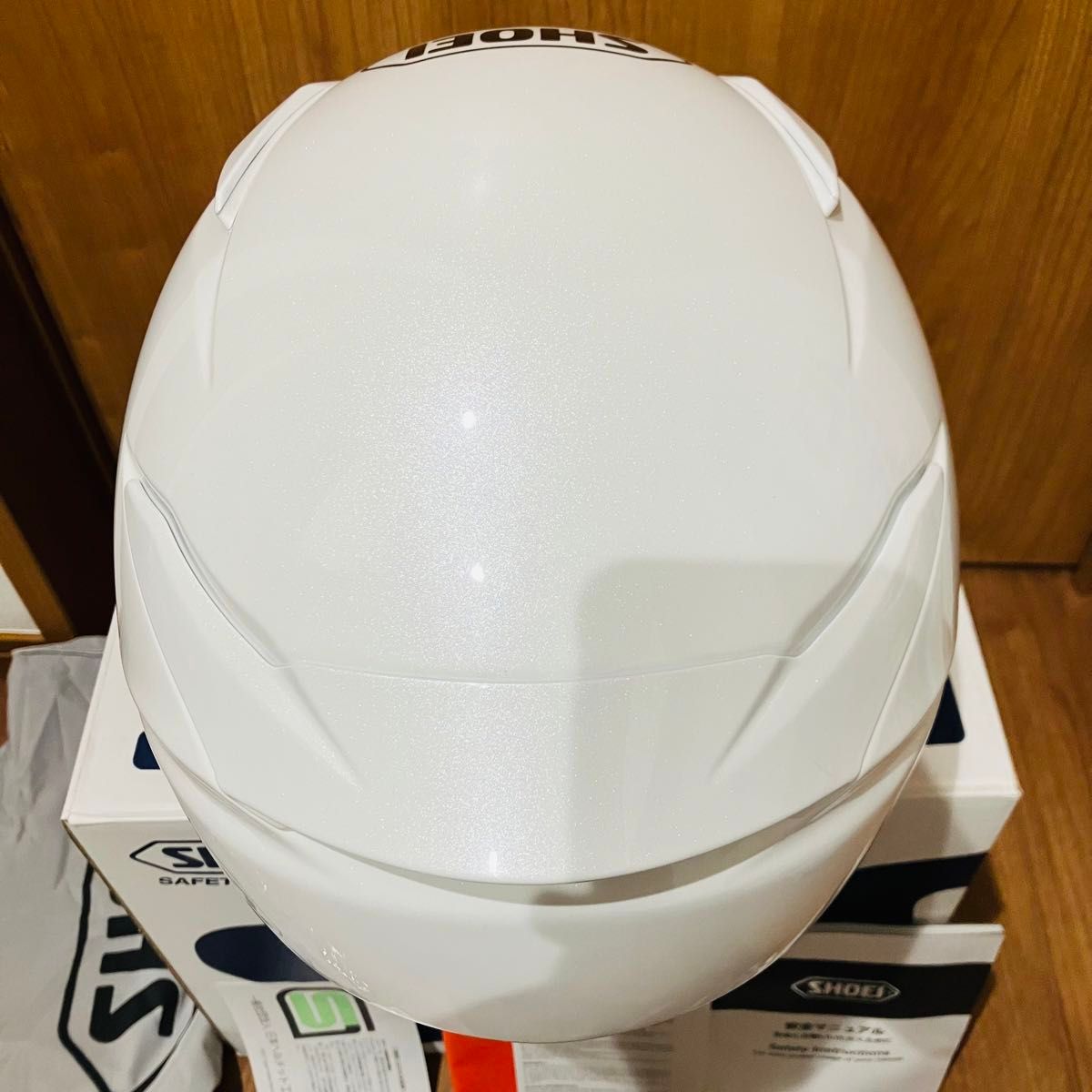 美品 SHOEI Z-8 ルミナスホワイト Lサイズ 新品クリアシールド 美品 SHOEI Z-8 ルミナスホワイト Lサイズ 新品クリアシールド