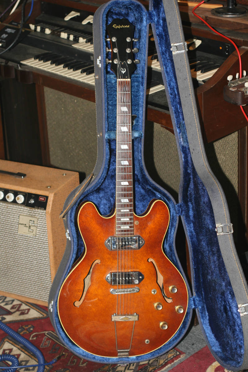 1970年代製 Epiphone "Casino Blue Label" が入庫しました