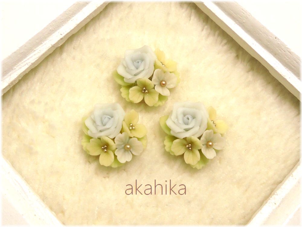 akahika*樹脂粘土花パーツ*ブーケ・薔薇・ブルー＆イエロー_画像2