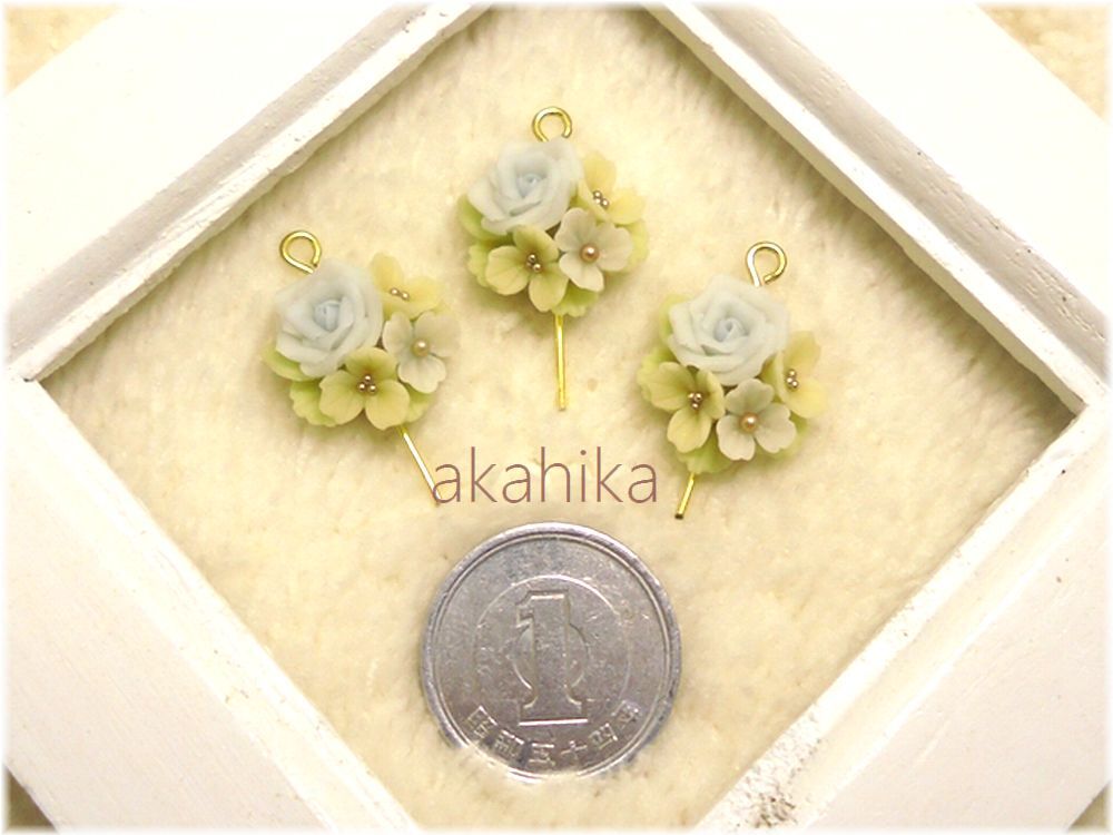 akahika*樹脂粘土花パーツ*ブーケ・薔薇・ブルー＆イエロー_画像4