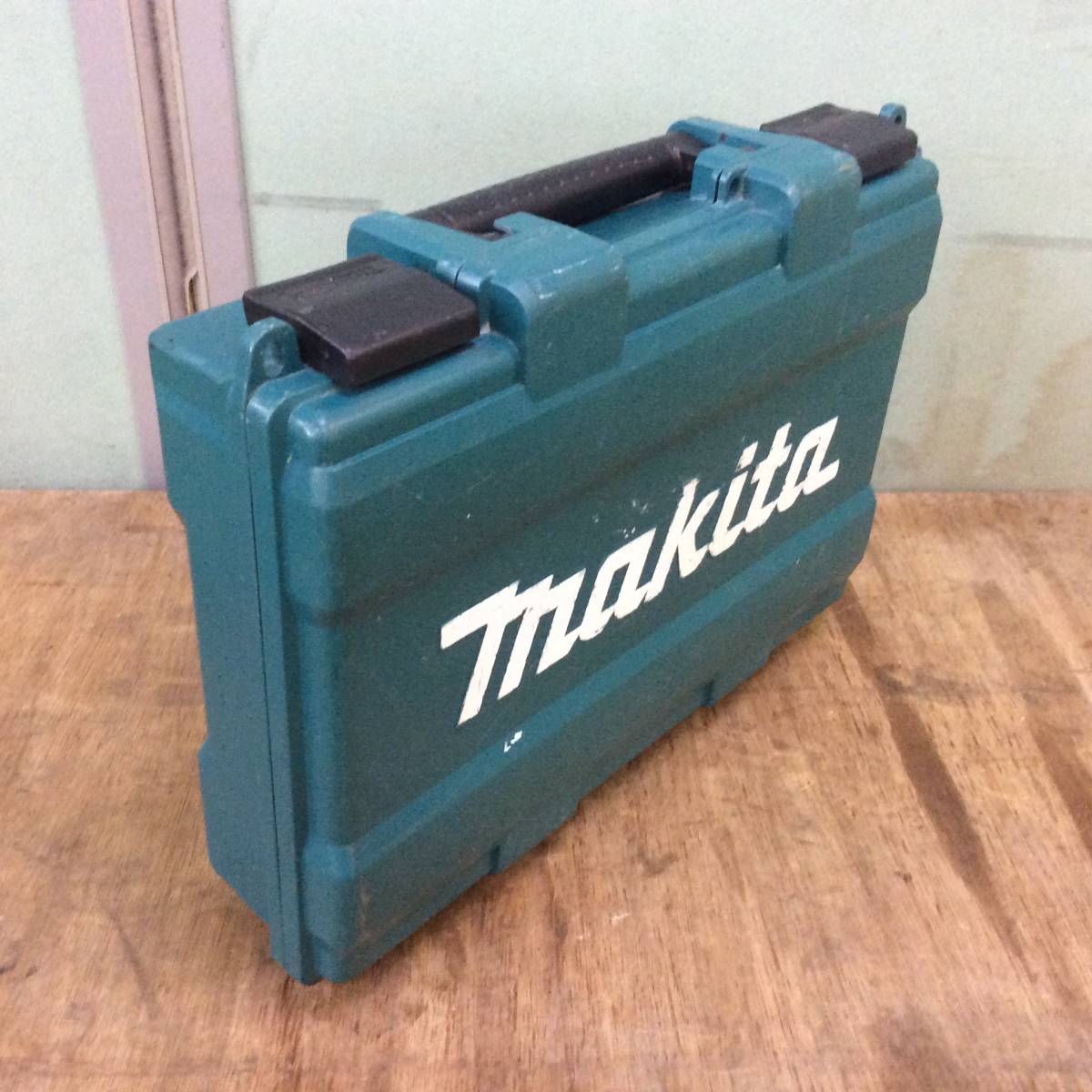 【H-2129】中古品 makita / マキタ ハンマードリル HR2601F 100v_画像7