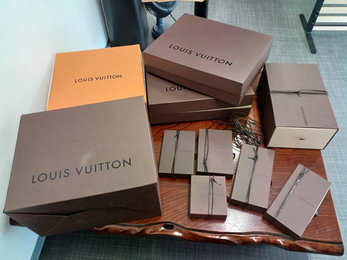 ★★ ～１円スタート～LOUIS VUITTON ルイヴィトン 空箱 ボックス　おまとめ出品　計10個★★_画像1