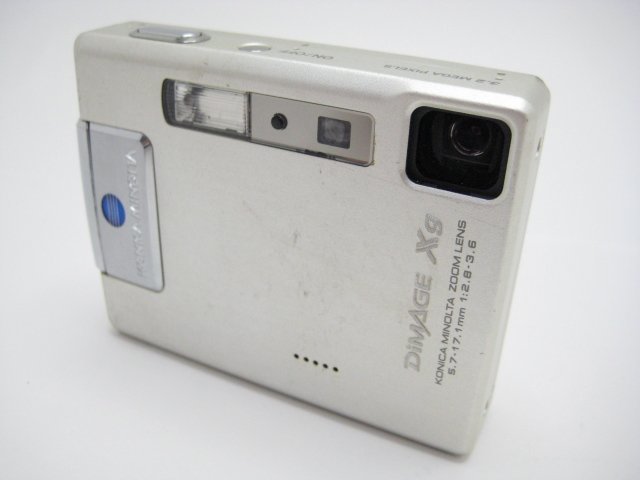 ★ハローカメラ★9351 KONICAMINOLTA DiMAGE Xg シルバー [320万画素.レトロデジカメ]【本体のみ】 動作品 現状 1円スタート 即決有り_本体のみ.充電池NP-200をご用意ください