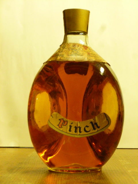 特級「Pinch」 1971～73年流通のピンチ（Dimpleディンプル）760ml 43度 1960年代蒸留 サントリー(株)輸入「浜通２」従価  Pinch-0130-Aの画像5