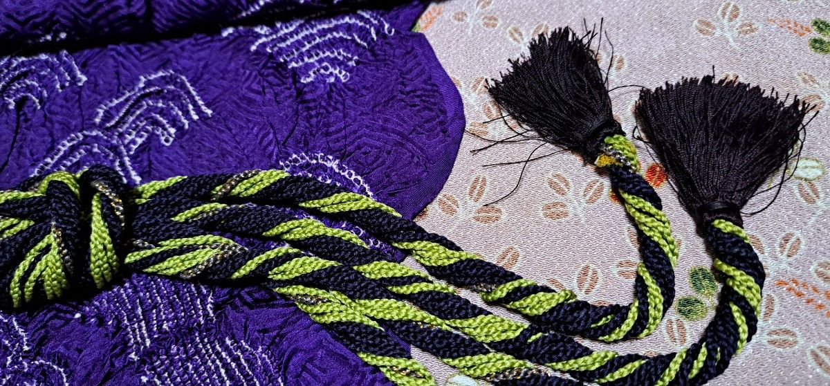 帯揚絞り暗めパープル　帯締め金糸セット正絹100% 着物和装小物 、三越品