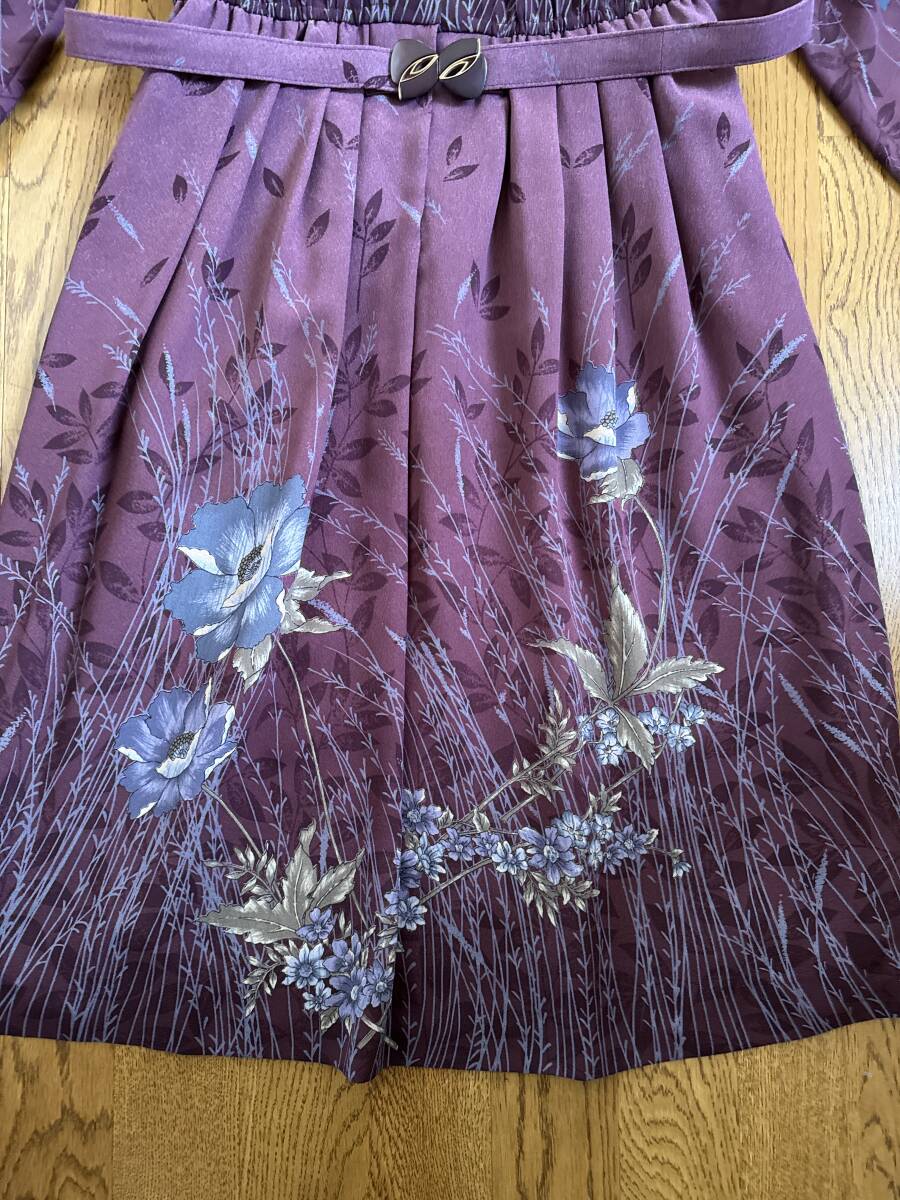 昔　古い　花柄長袖ワンピース　ベルト付　紫_画像2