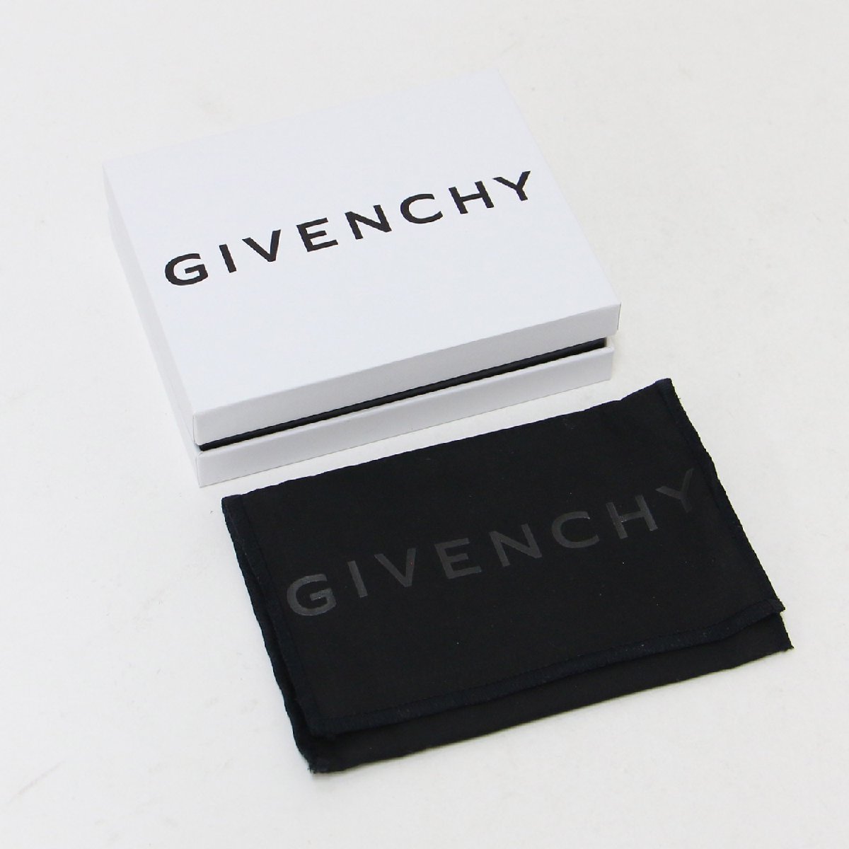 GIVENCHY ジバンシィ カードケース カードホルダー ベージュ 4G ロゴ レザー イタリア製 ブランド アイテム 小物_画像4