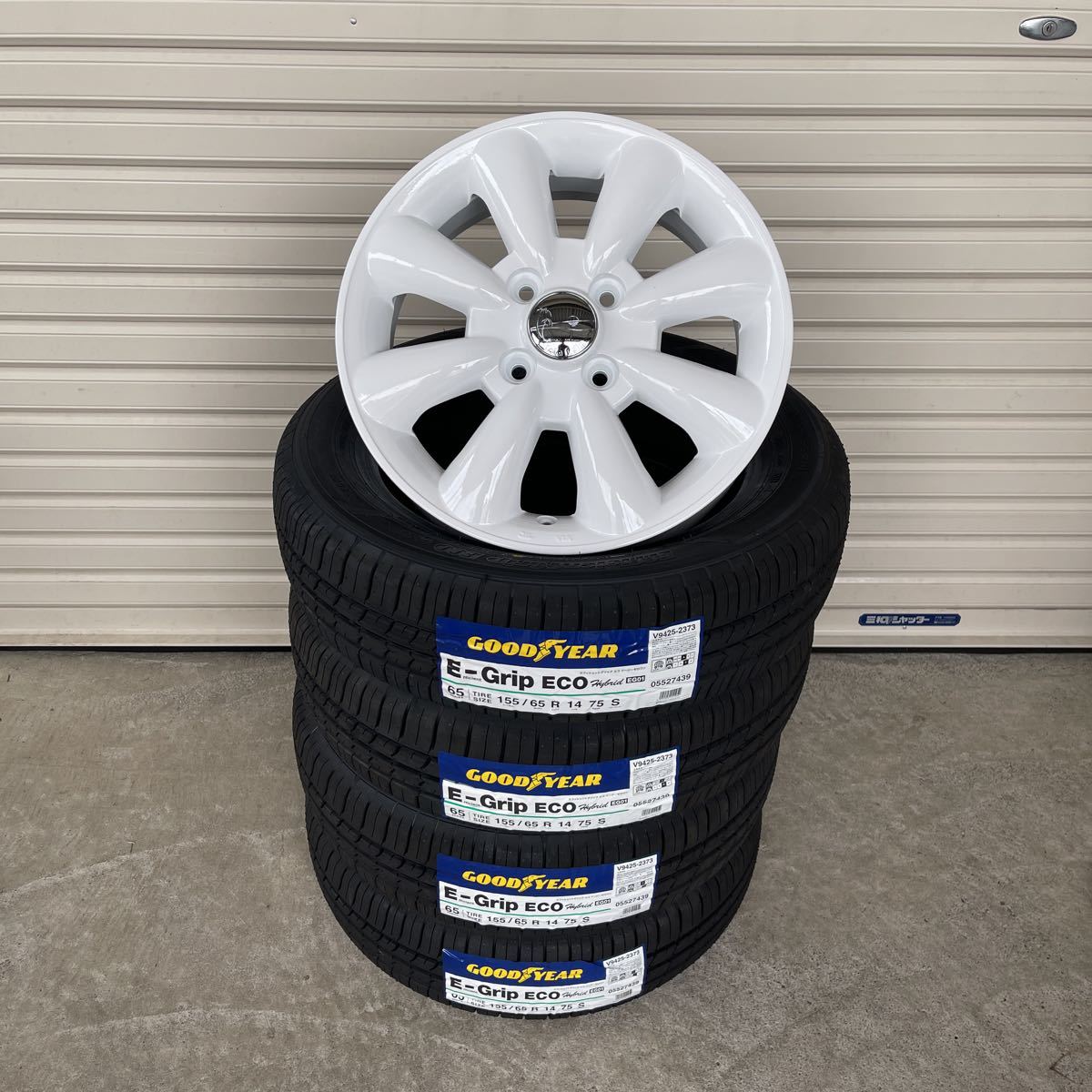 ララパームKC-8◆新品グッドイヤーEG01◆155/65R14◆NBOXタントムーヴワゴンRラパンアルトトコットスペーシア　ホワイト_画像1