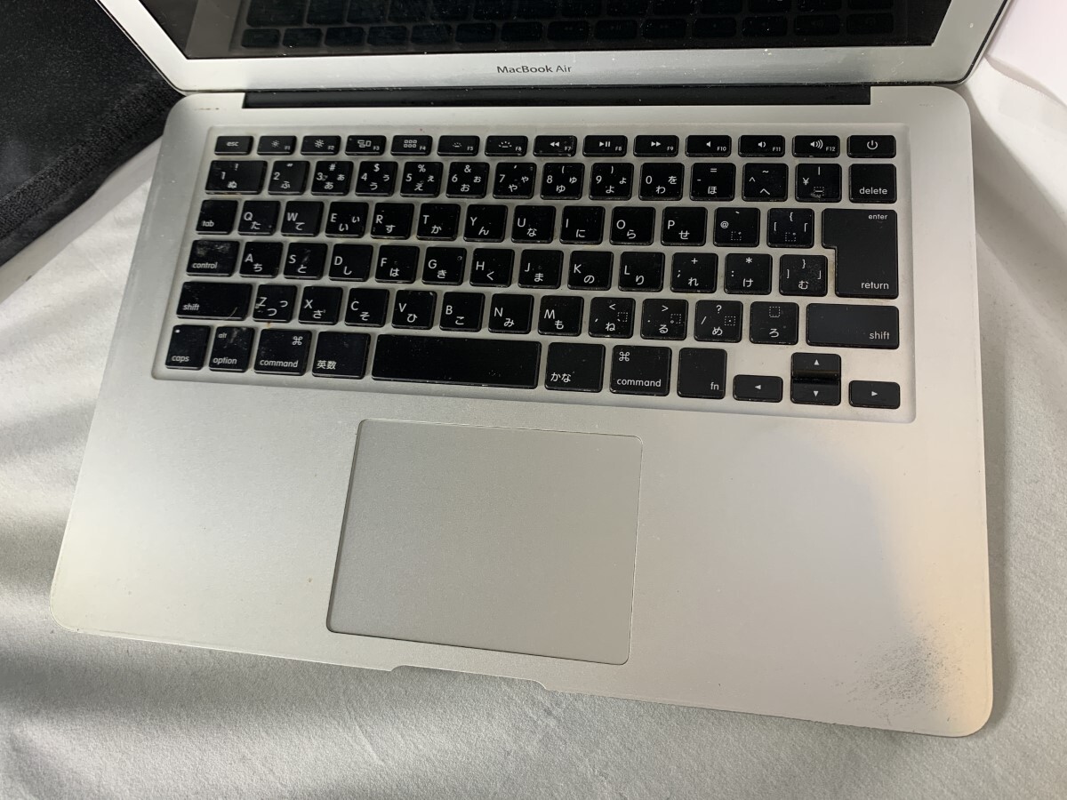 ★送料無料★ジャンク★MacBook Air 13inch Mid 2013★シルバー★0426000303★SYS★02/29_画像6