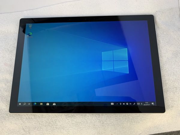 ★送料無料★良品★Microsoft Surface Pro 6 1796 Core i5 128GB★シルバー★0325006083★SYS★02/23