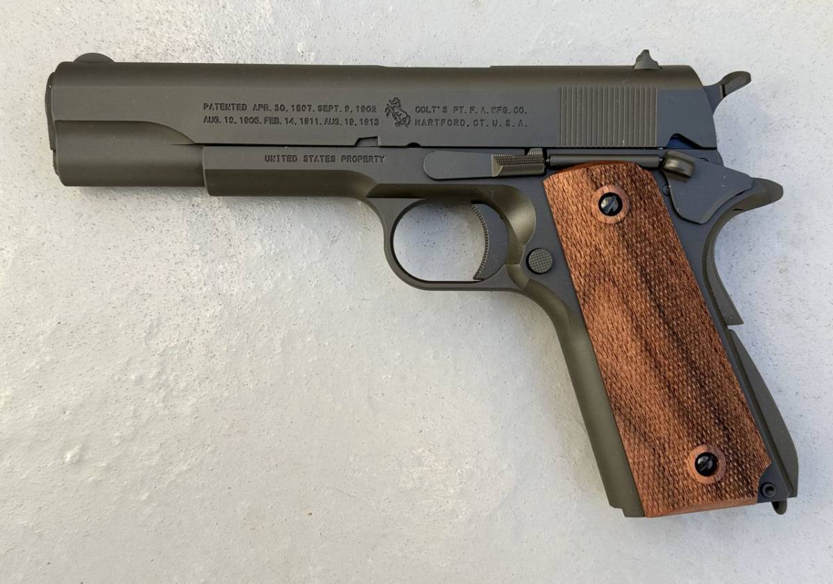 BATON airsoft M1911A1 Limited2 CO2ブローバックガスガン 未使用品_画像2