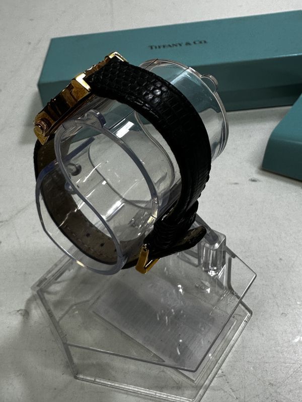♯【Tiffany】L0630　67-080　18K　750　金　ゴールド　ティファニー　アトラス　QZ　レディース　腕時計　電池交換済み　中古美品_画像4