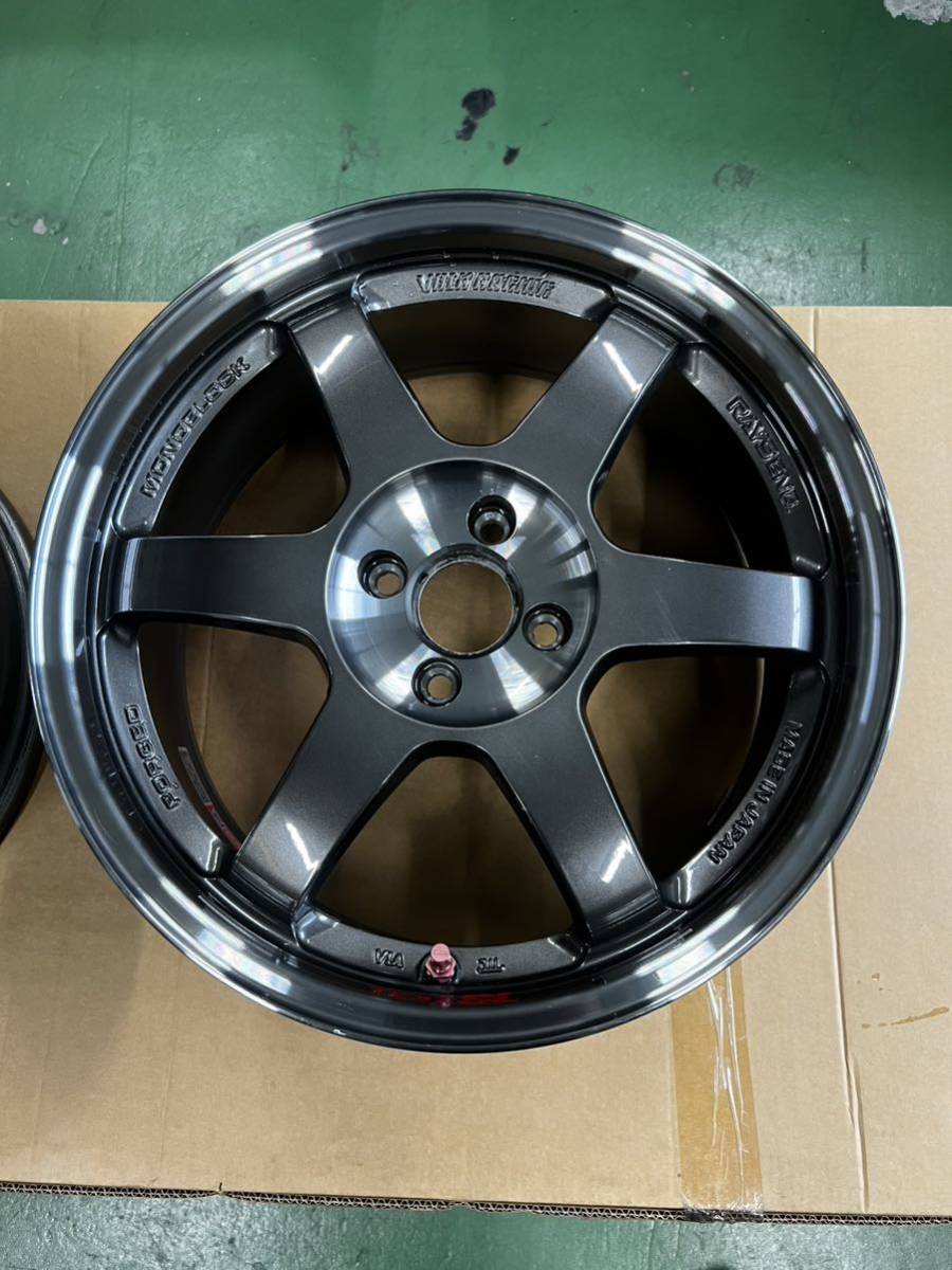 極美品 レイズ ボルクレーシング TE37 SL ホイール 17inch 4H100 7jj +40 RAYS VOLK RACING ２本セット 売切り_画像3