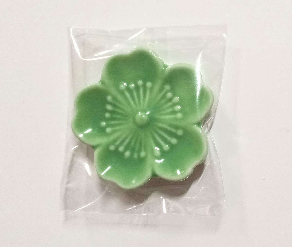 【新品・未使用】　桜　箸置　6色セット　陶器　和食器　日本製 / さくら　サクラ　はしおき　箸置き　おしゃれ　可愛い　かわいい　