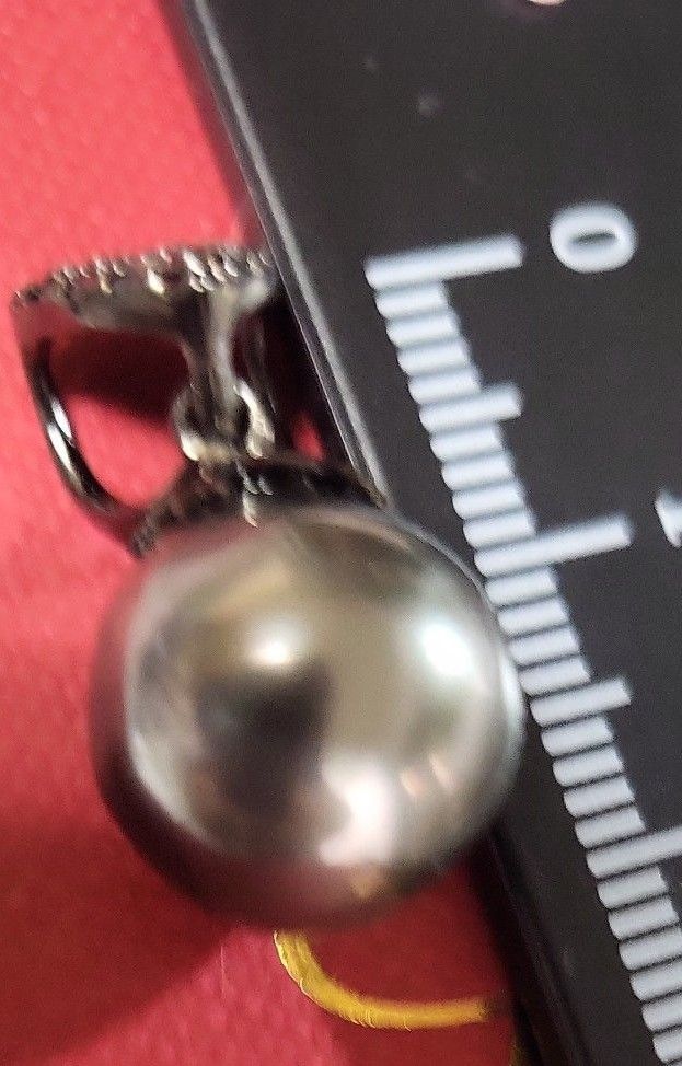 タヒチ黒蝶真珠　ペンダントトップ　指輪　ブラックグリーン　天然色　本真珠　11.2mm黒蝶真珠　