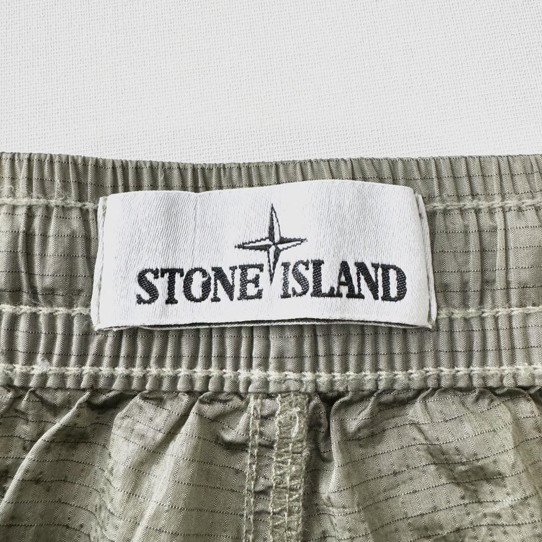 STONE ISLAND ストーンアイランド ナイロンメタル カーゴショーツ 34 オリーブ カーキ ナイロン パンツ ショートパンツ ワッペン 国内正規_画像9