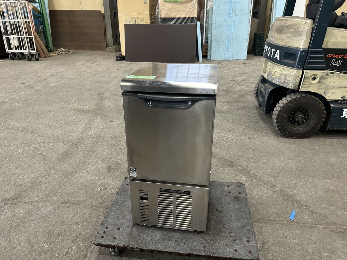 N-250 ダイワ 製氷機 DRI-25LME 幅395×奥行450×高さ800mm 厨房機器 飲食店 店舗