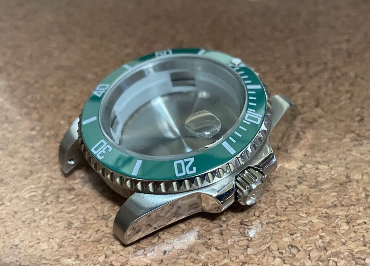 サブマリーナタイプ ケース グリーンセラミックベゼル 40mm MOD サブマリーナタイプ ケース グリーンセラミックベゼル 40mm MOD