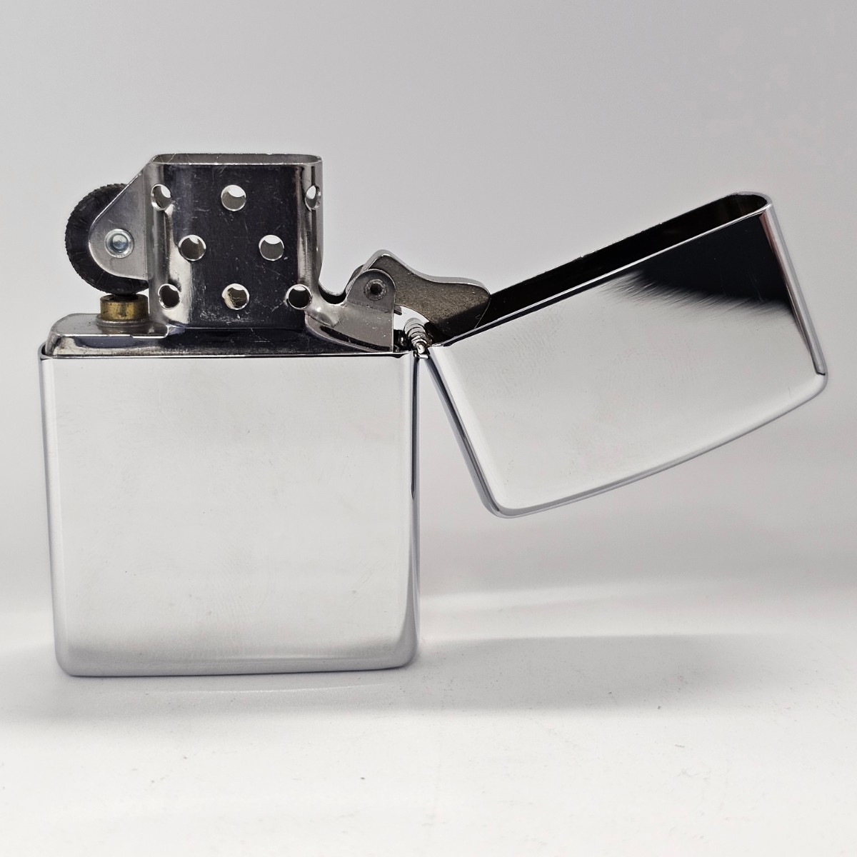 【1N60】 1 円スタート ZIPPO / B IX ジッポー THE BEATLES ビートルズ LET IT BE 喫煙具 オイルライター 箱付き_画像7